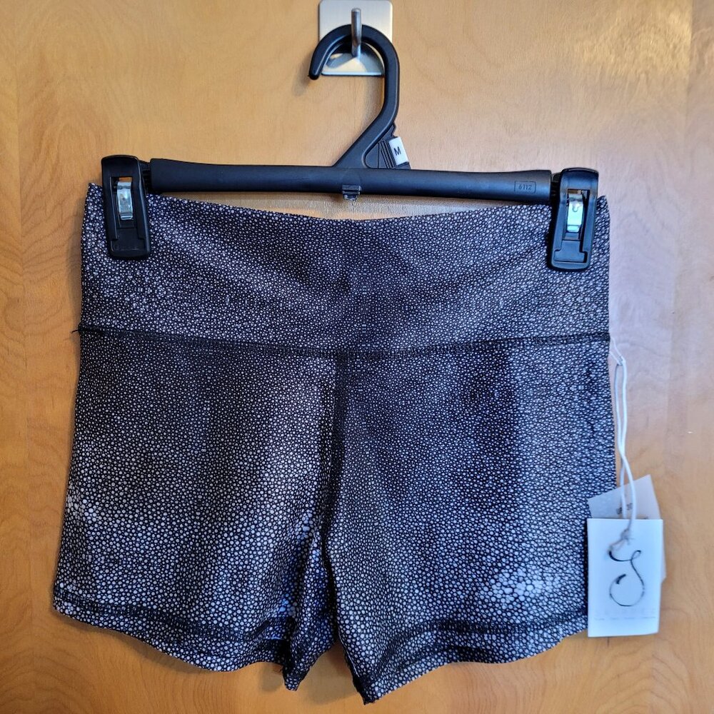 Reel Skipper Yoga Water Shorts, Sting Ray, Size S